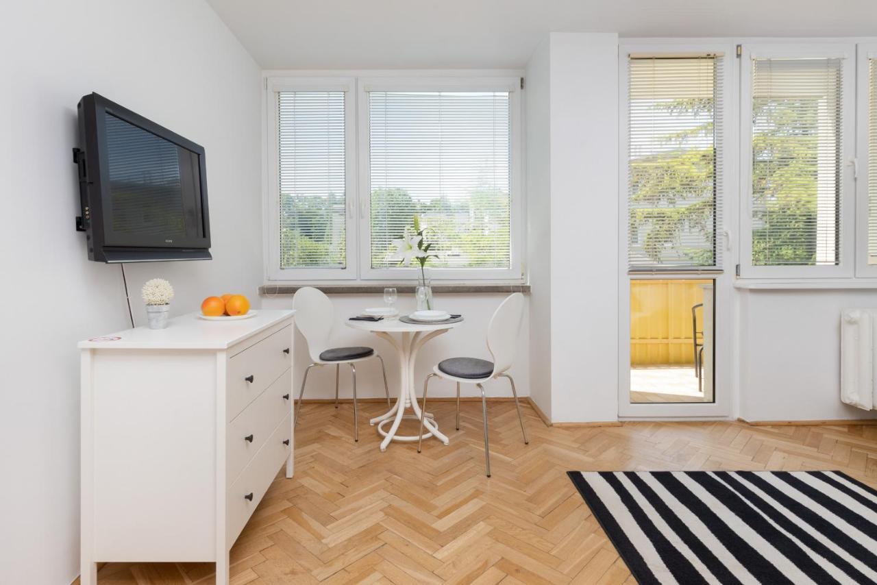 Apartament Studio With Balcony 300m To The Beach By Renters *